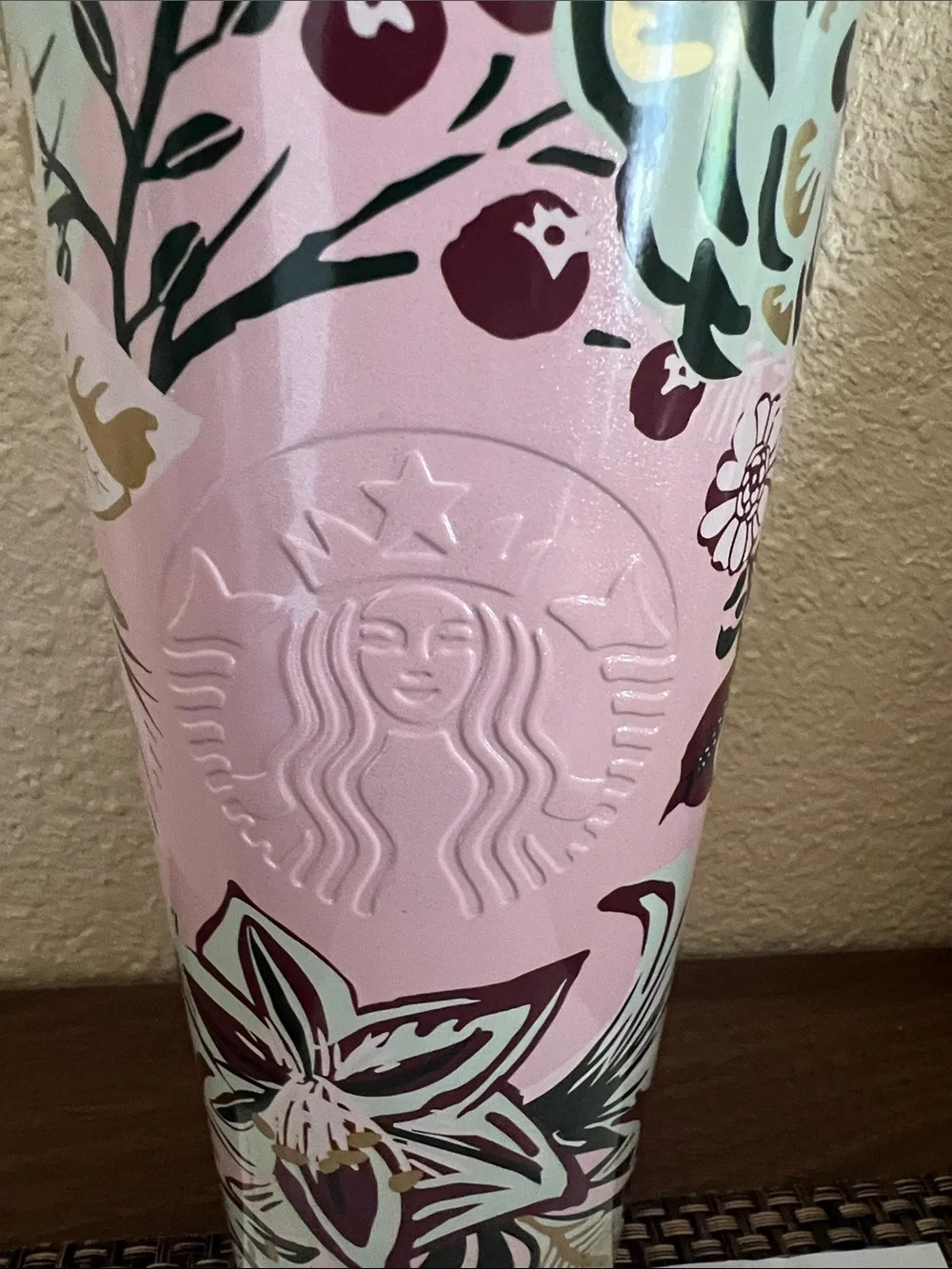 Starbucks Pink Floral Pattern Tumbler with Dark Lid stainless steel nwt